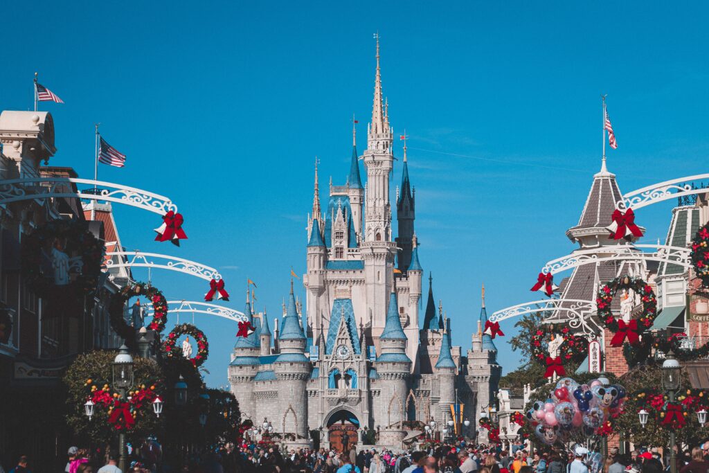 ロサンゼルス ディズニーランド プレミアム日帰りツアー ラスベガスコンシェルジュ ラスベガス観光情報 オプショナルツアー ショー予約