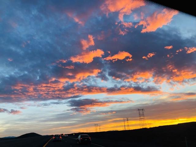 夕方の空 ラスベガスコンシェルジュ ラスベガス観光情報 オプショナルツアー ショー予約