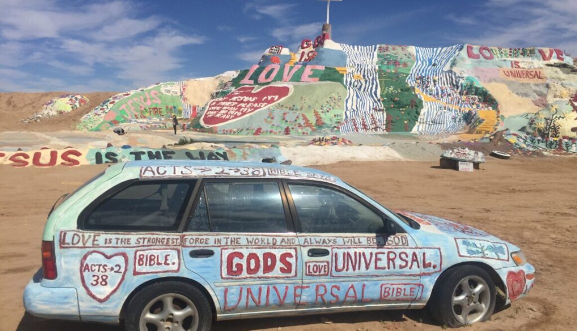 Salvation-Mountain_5619