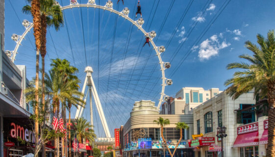 LINQ_Promenade_Day ハイローラー