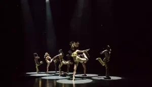 シルクドソレイユ　ラブ