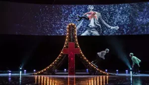 シルクドソレイユ　ラブ