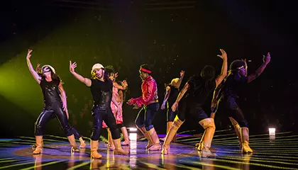 シルクドソレイユ　ラブ