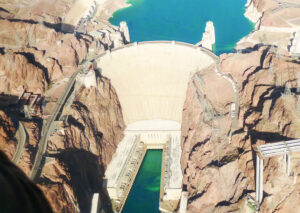 tour-3_RS5719_HOOVER DAM CMYK_iStock_000010084274Medium_COLOR ADJUST-hpr