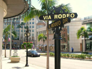 ロデオドライブ