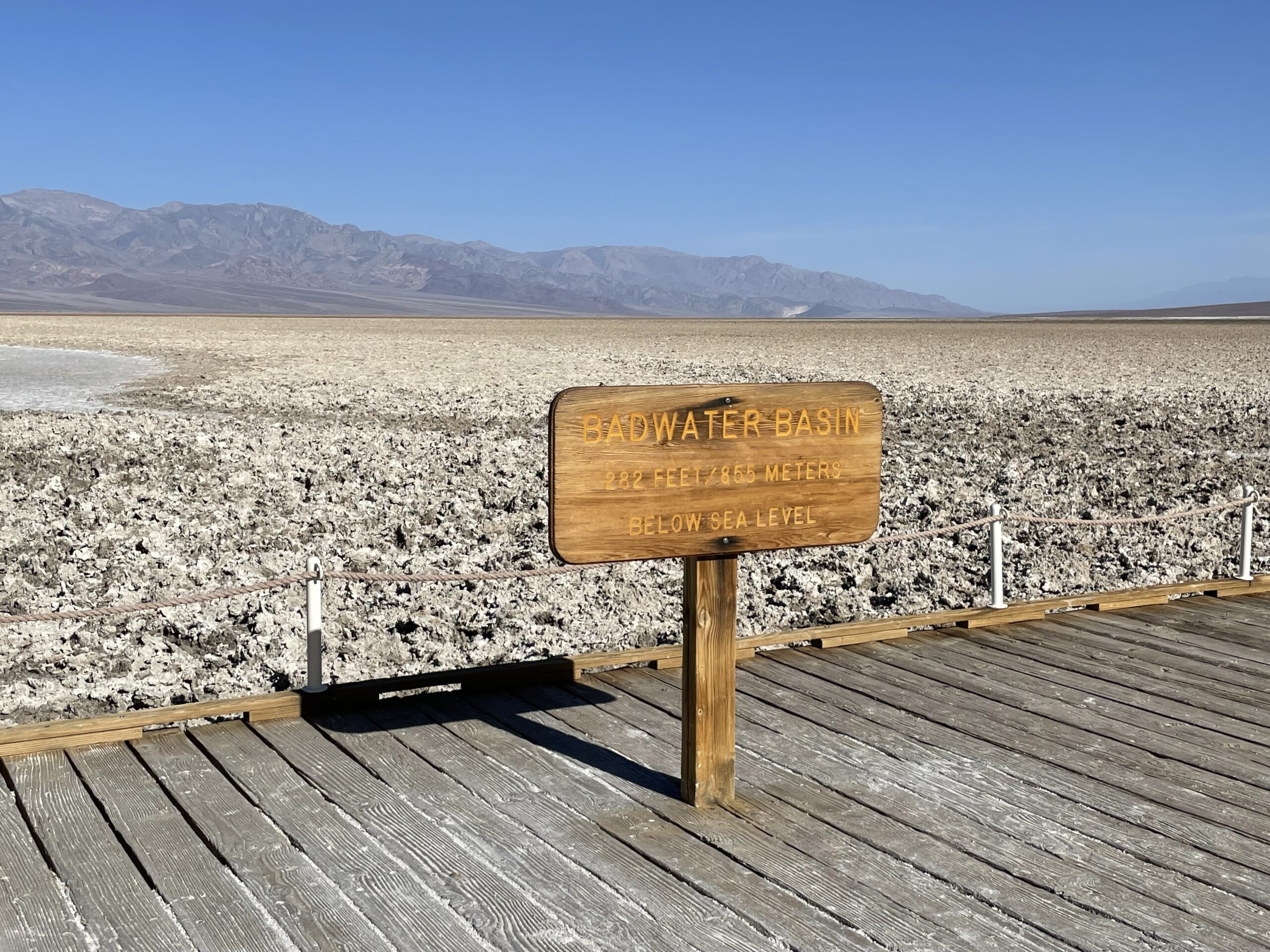 バッドウォーター